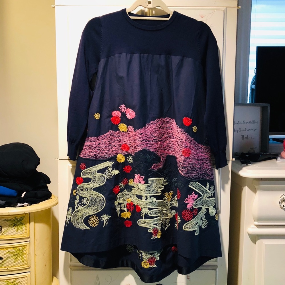 Chinese style embroidered loose dress